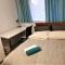 Dana-Private Room in a Shared House-Close to City & ANU-2