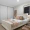 Urban Oasis Getaway Light bright and airy - Perth