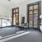 London Plane Backpackers