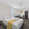 London Plane Backpackers