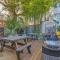 London Plane Backpackers