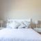 Seafront Retreat in Sandbaai