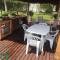 Lindo 3 Qts com Deck churrasqueira Piscina Angra