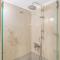 Maela Luxury Suite