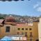 Quiet flat with view on castle near Montesanto x 5 persons