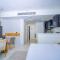 Alashrafia Saray- Wonderous Studio in Canal Views - Dubaj