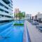Alashrafia Saray- Wonderous Studio in Canal Views - Dubaj