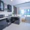 Alashrafia Saray- Wonderous Studio in Canal Views - Dubaj