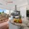 Stunning Beach House & Glamping tent - Sunshine Coast
