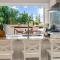 Stunning 4 Bedroom Beach House - Dicky Beach Original