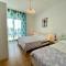Spacious apartment just 200m from the sea