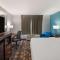 Clarion Pointe Indianapolis Northeast