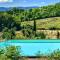 Exc beautiful villa, pool grounds - pool house - sleeps 11 guests - Marzolini