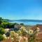 Fabulous 1 bed Cottage with lagoon views - Meze