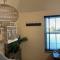 Fabulous apartment seconds from beach by Whitstable-Holidays, Pudding Pan