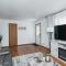 3 bedroom showstopper near Mayo Clinic
