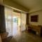 Ayom Suite