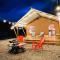 Tropical glamping with hot tub - Cleveland