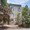 Southern Charm on Liberty