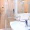 Viale Giulio Cesare Guest House