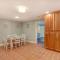 Sundial Inn Unit 2