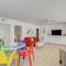 Coops Retreat Unit B