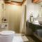 Tohsang Heritage Ubon Ratchathani Hotel