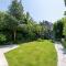 Trevint - Modern beach house in Falmouth near beach, private garden and parking