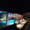 Holidayhouse Alirio with heated pool.