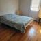 Private Apt Near Ferry and Park - Tompkinsville