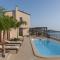 Manificus Villas, with Heated Pool, By ThinkVilla