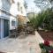 Carmel Boutique - City Oasis
