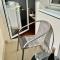 oompH Modern Apartment with Balcony - Varšava