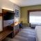 Holiday Inn Express & Suites Shelbyville Indianapolis by IHG