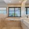 Villa On The Hill - Spacious Tropical Panorama