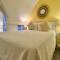 Narragansett House