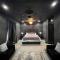 Casa Halo - LUX Mansion, Heated Pool, Sonos Speakers, Gated Community and Staff