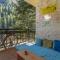 Nomads Hostel