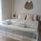 Cherry - HappyHostGr - Downtown Apartment