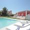 Villa Dyria exclusive swimming pool