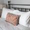 Hiraeth - Llandudno Townhouse - Central, 2 minute walk from the train station