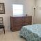 Quiet & Spacious North Palm Beach 2 bed 2 bath - نورث بالم بيتش
