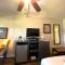 Mountain Harbor Queen Guest Room on Lake Ouachita