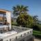 Everest Apartments and Suites