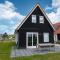 Holiday Home in Scherpenisse with Garden - Scherpenisse