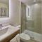Holiday Inn Express & Suites Charleston DWTN -Westedge by IHG