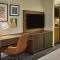 Holiday Inn Express & Suites Charleston DWTN -Westedge by IHG