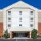 Candlewood Suites-West Springfield by IHG - West Springfield