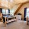 Pinecone Lodge
