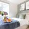 Detached House with Free Parking, Super-Fast Wifi and Smart TV with Netflix by Yoko Property - Northampton